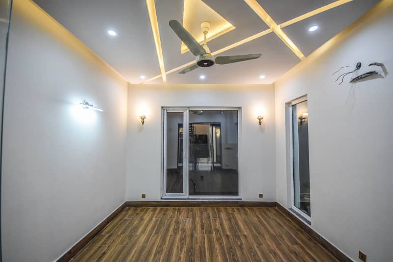 Bungalow On Ideal Hot Location of DHA PHASE 6 BLOCK H Having Direct Access From Main Road Near To Park Phase 6 Dha Lahore. 7