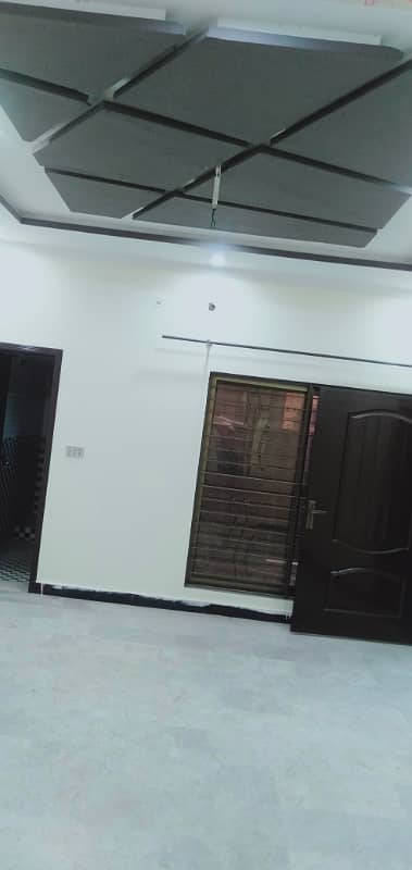 Vip beautiful 10 marla lower portion is available for rent in sabzazar lhr 5