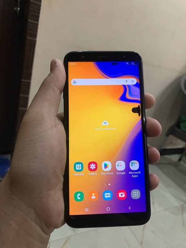 Sumsung’s j6+ 32Gb pta approved 1