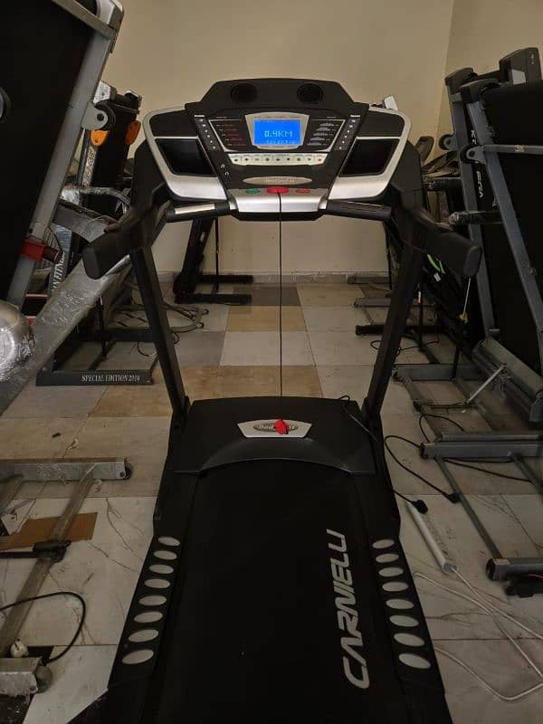 treadmils. (0309 5885468). ellapticals. gym cycles. home gym. dumbles 3