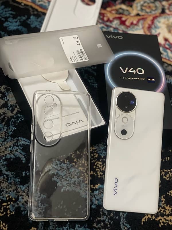 Vivo V40 5G Brand new 2