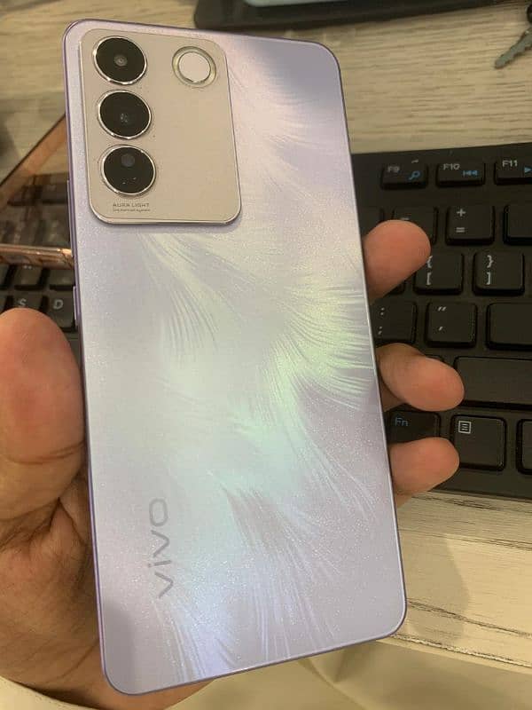 vivo v27e 2