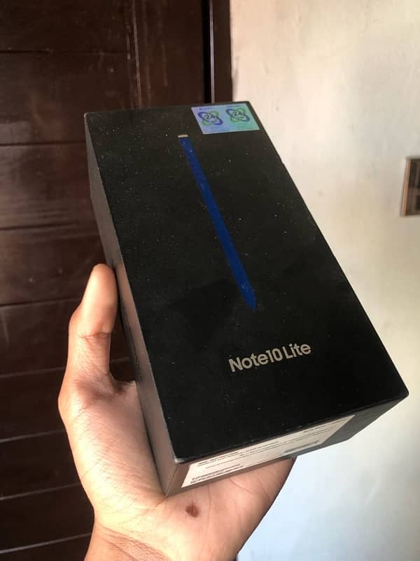 Samsung note 10 lite with box Pta Approved 9