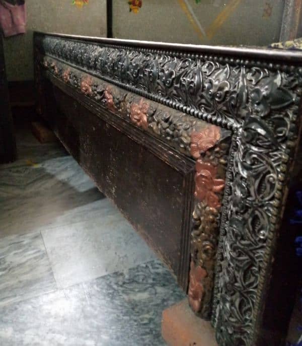 Wooden bed for sale (without mattress) 1