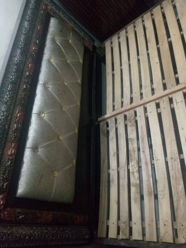 Wooden bed for sale (without mattress) 2