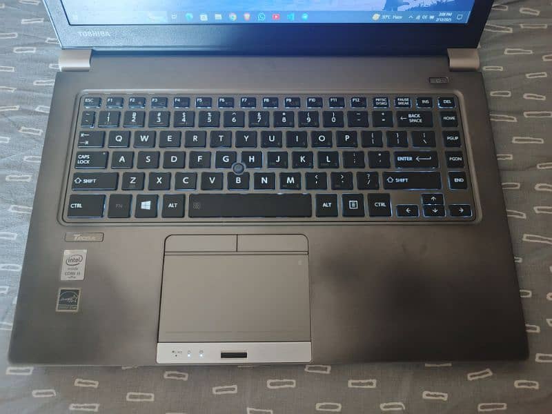 Toshiba Tecra Core i5 1