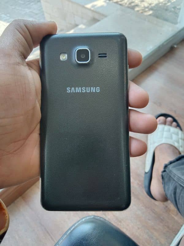 Samsung Galaxy on5 1