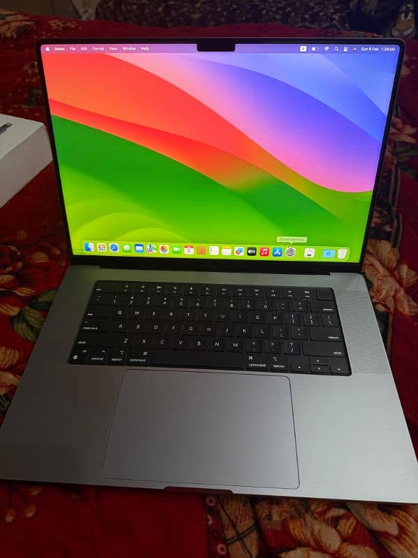 Macbook M1 Max, 16", (64/1TB) Complete Box 1