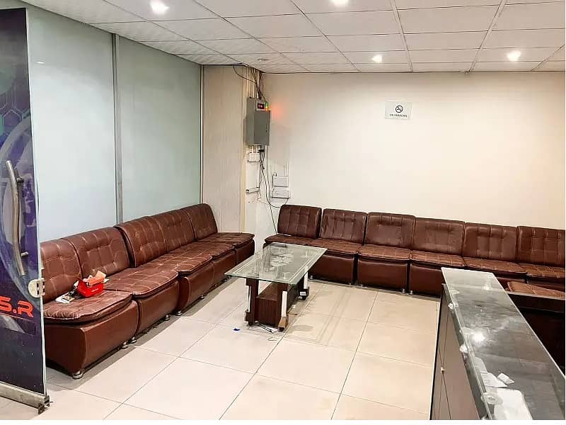 Area 1800 Square Feet Corporate Office Available For Rent On Reasonable Rent Gulberg 3 Lahore 8