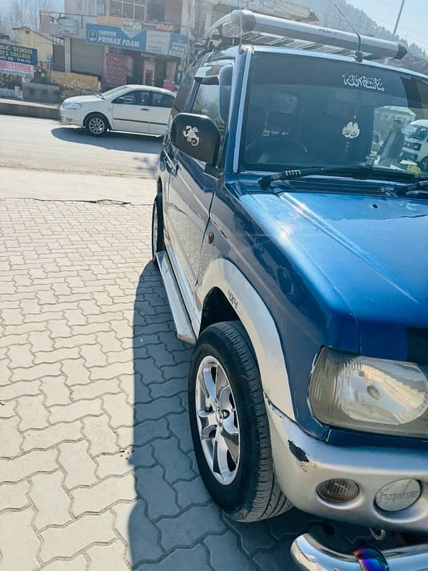 Mitsubishi Pajero Mini 1998 4