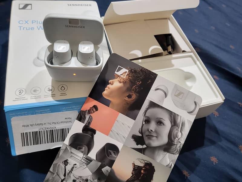 Sennheiser CX Plus white complete box. wireless earphones 0