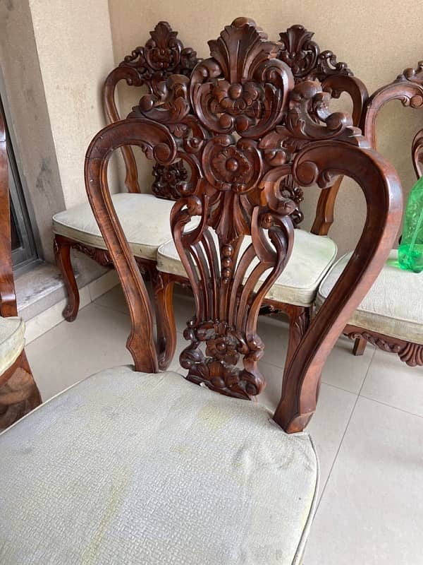 6 chairs for sale 1