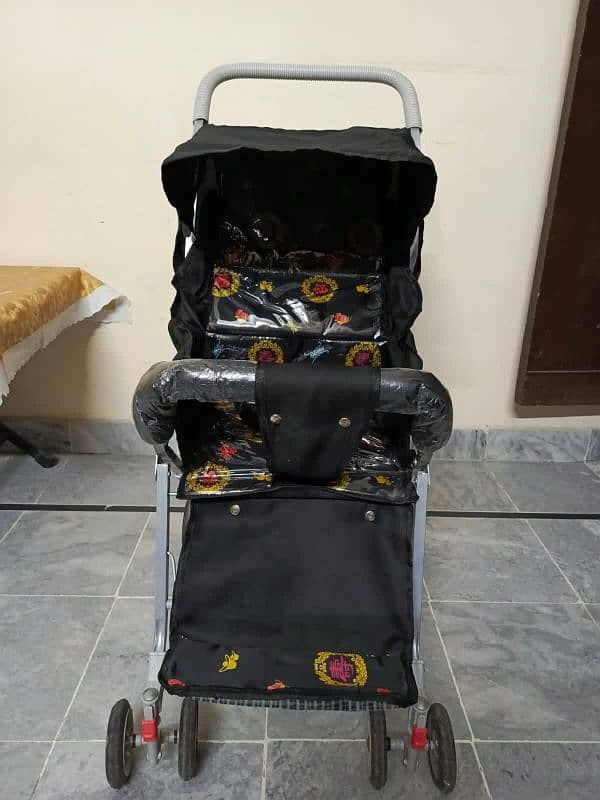 baby pram condition 10/10 4