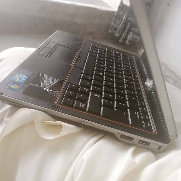 dell latitude XT3 2