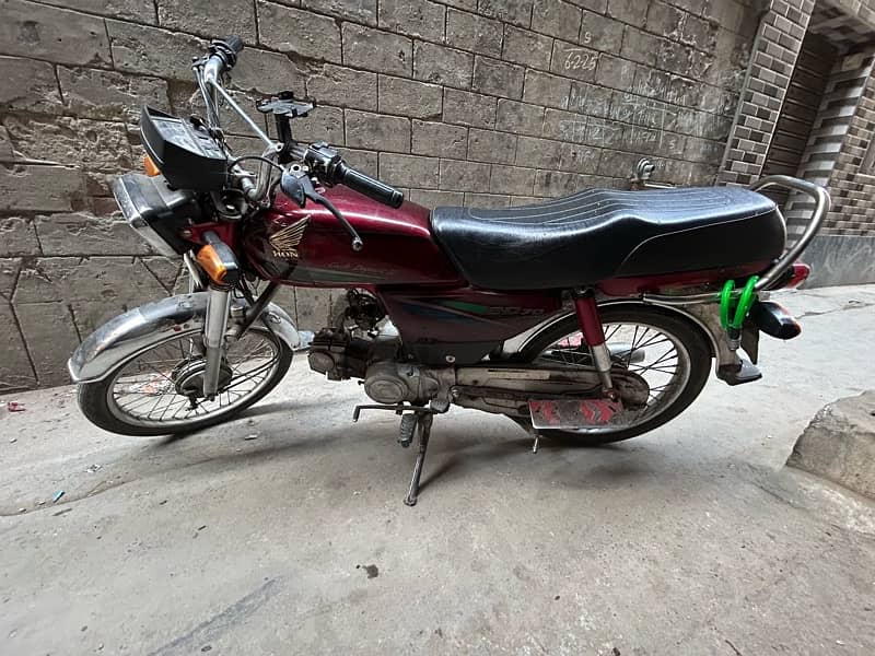 HONDA CD 70 2016 Model All Geniune 5