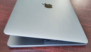 MACBOOK PRO M1 , 13" , 8GB RAM 256GB SSD