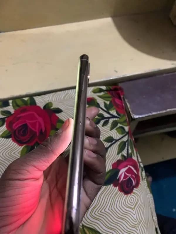 Iphone xs max non pta factory unlock 2