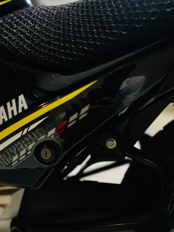 Yamaha YBR 125G Black (2020 November) designed for Touring Bike 11