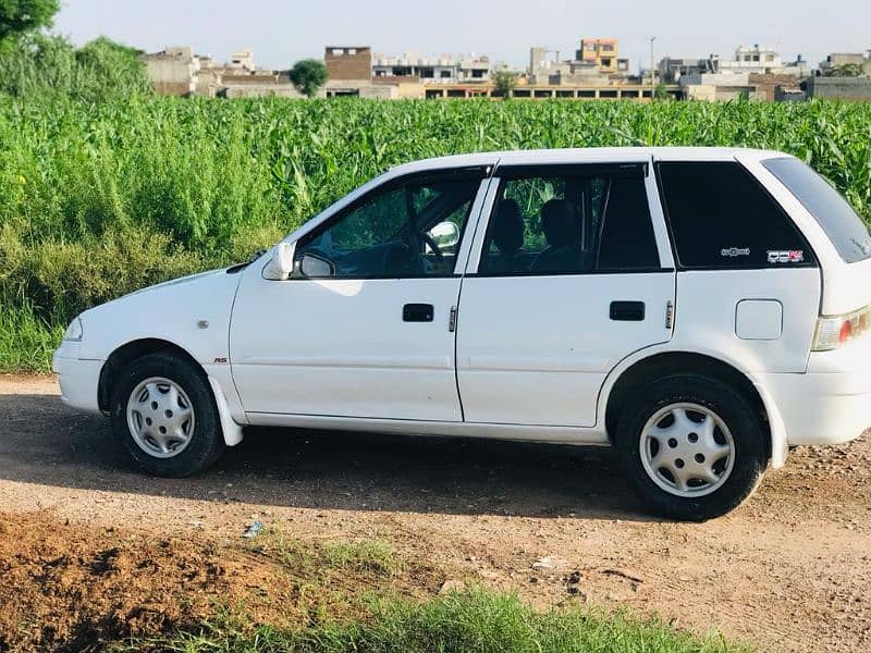 Suzuki Cultus 2000 9