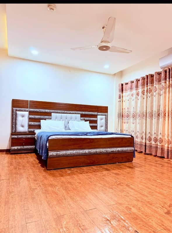 ONE BED FURNISHED APARTMENT AVALIABLE FOR RENT IN BAHRIA HEIGHTS -1 3