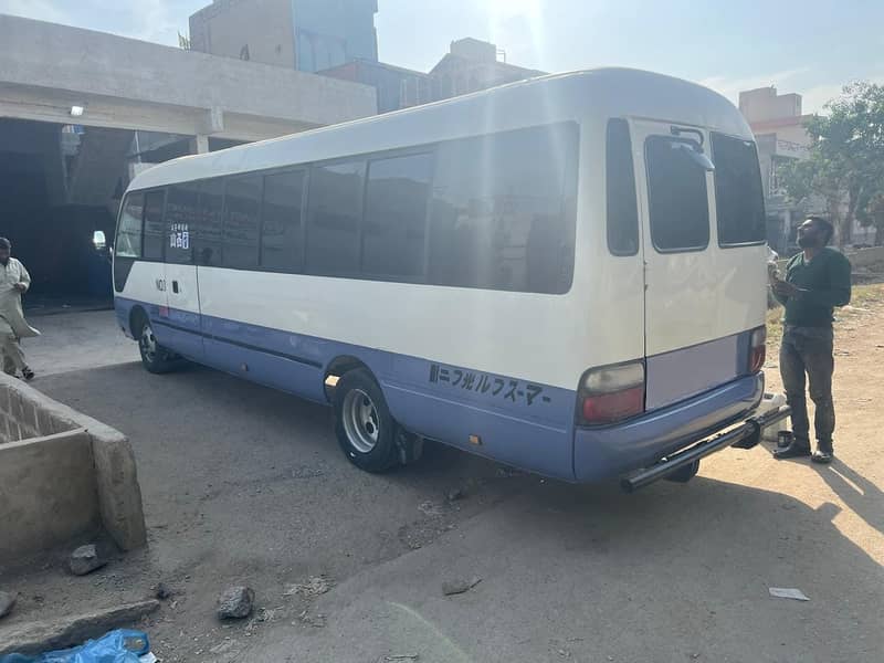 Toyota Coaster 2007 3