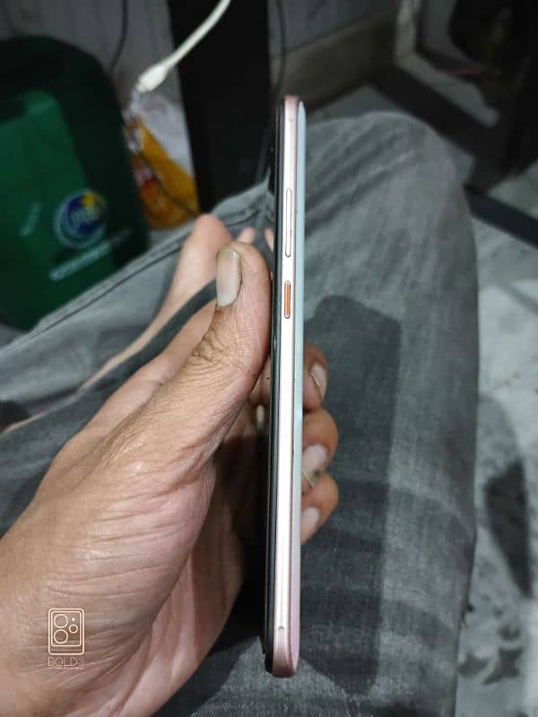 vivo s1pro 8/128 good condition 5