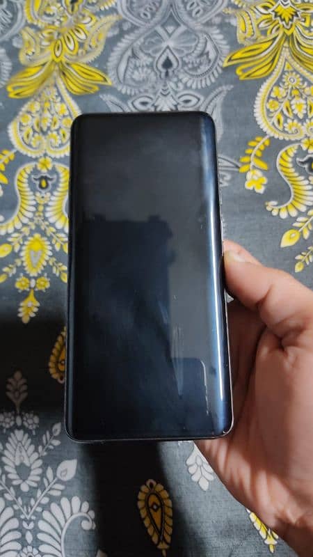 one plus 7 pro 8GB ram 256 rom 2