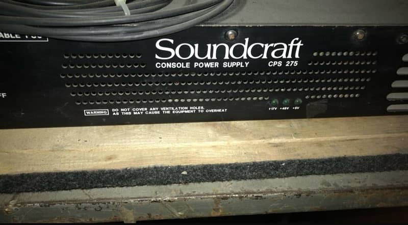 soundcraft spirit8 with orignal supply 6