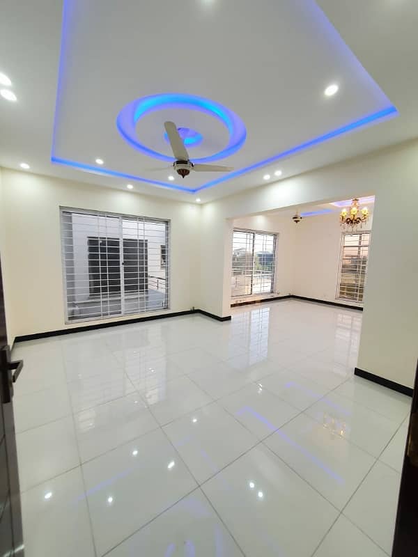 10 Marla Like a Brand New Upper Portion for Rent in G-13 0