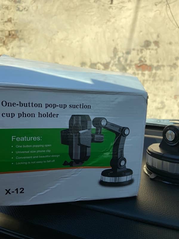 car cip phone holder 2