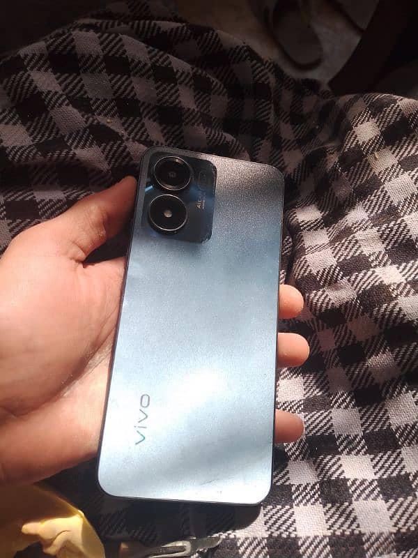 vivo y02s with box 3/32 saf mobile 0