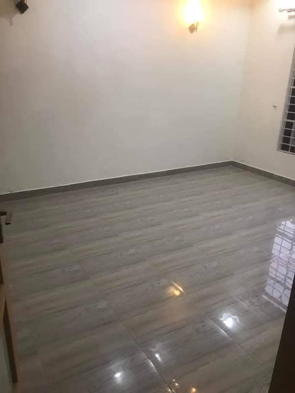 10 Marla Lower Portion For Rent In Wapda Town 5