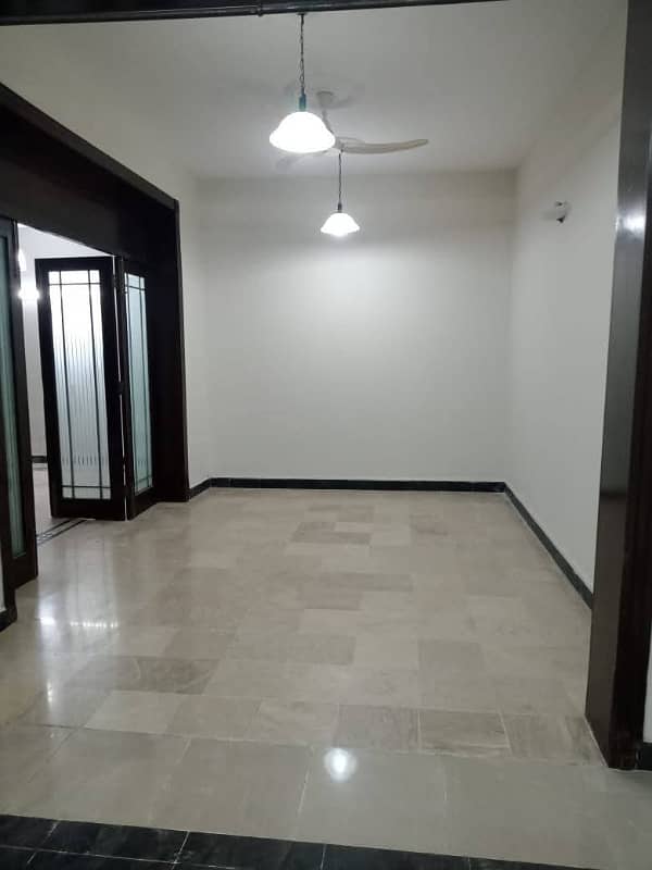 20 Marla Upper Portion For Rent In Wapda Town 6