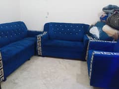 Versace Style Sofa Set for Sale in Good condition