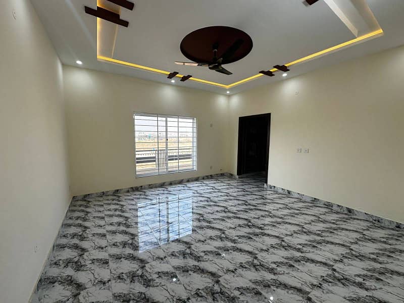 1 Kanal Upper Portion For Rent In Nasheman Iqbal Phase 1 At Very Ideal Location Very Close To Main Road 13