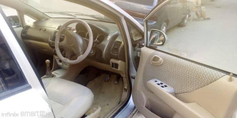 Honda City IDSI 2005 original condition 4