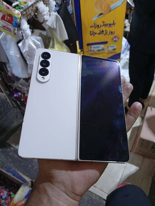 Samsung galaxy Z fold 4 Dual Sim Aprove  Hey 12 +256 Al Ok Urgent Sale 6