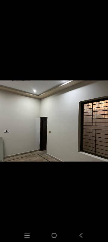 5 MARLA UPPER PORTION SEPARATE FOR RENT IN THE ROYAL ARCHARD 8