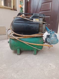 Italy original automatic Air compressor for sale with gun and pipe