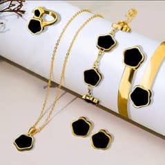 5 Piece Jewellry set