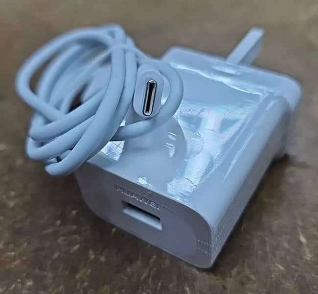 Huawei Mate 10Pro 22.5Watt/W original box plugged charger 03234806676 1