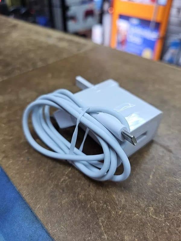 Huawei Mate 10Pro 22.5Watt/W original box plugged charger 03234806676 7