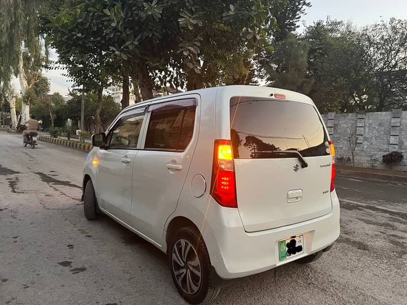 Suzuki Wagon R 2013 4