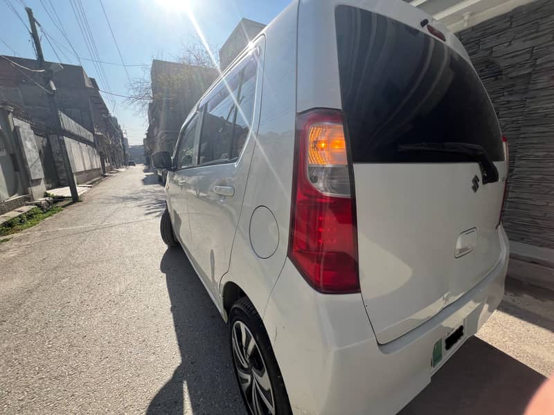 Suzuki Wagon R 2013 12