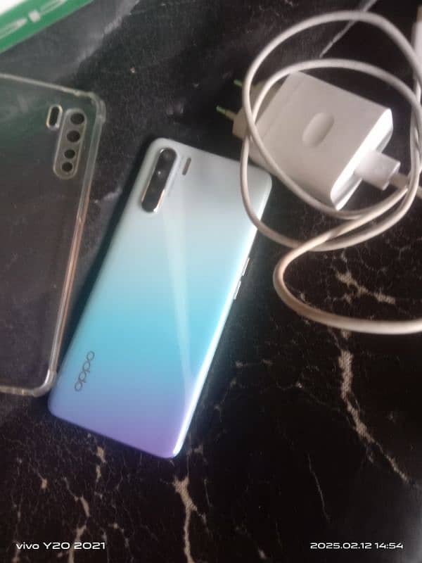 Oppo f15 good condition 10 by 10 8/256gb 4