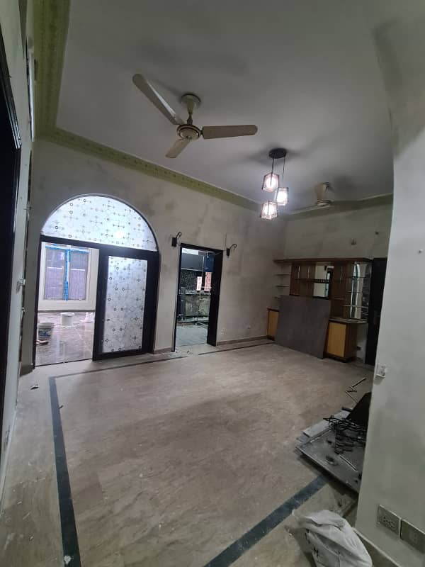 10MARLA TILE MARBLE FLOORING LOWER PORTION FOR RENT IN ALLAMA IQBAL TOWN 3