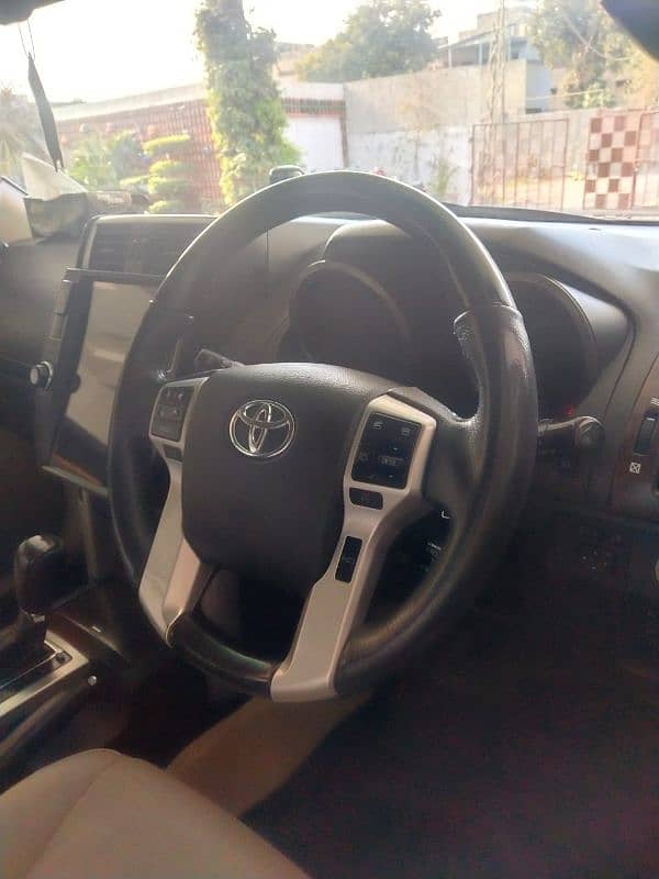 Toyota Prado 2011 TX 10