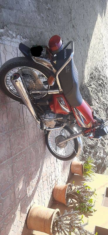 Honda CG 125 Model 2015 - B 9