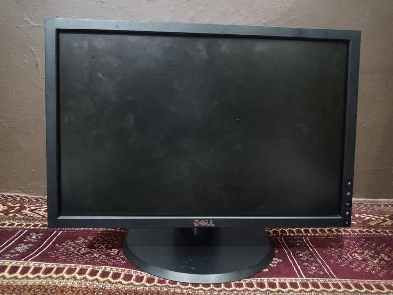 19 Inch LCD with Attach Speaker 1