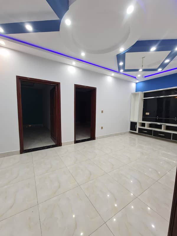 10MARLA NEW TILE FLOORING UPPER PORTION FOR RENT IN ALLAMA IQBAL TOWN 15